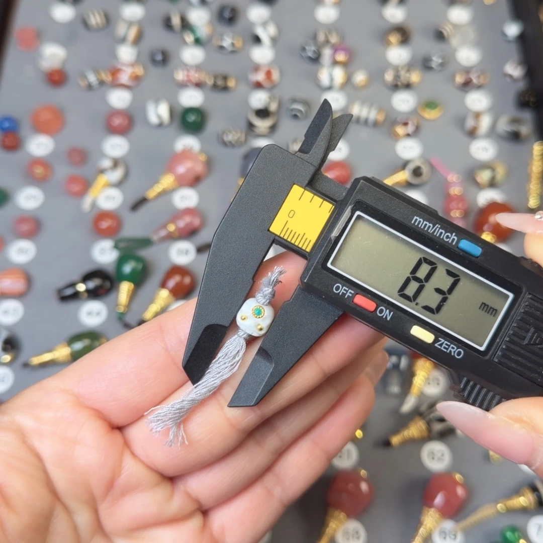 玛瑙/玉髓未镶嵌饰品