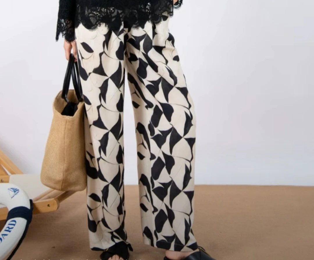 MASIENDI/玛丝恩迪时尚轻薄印花空调裤130168