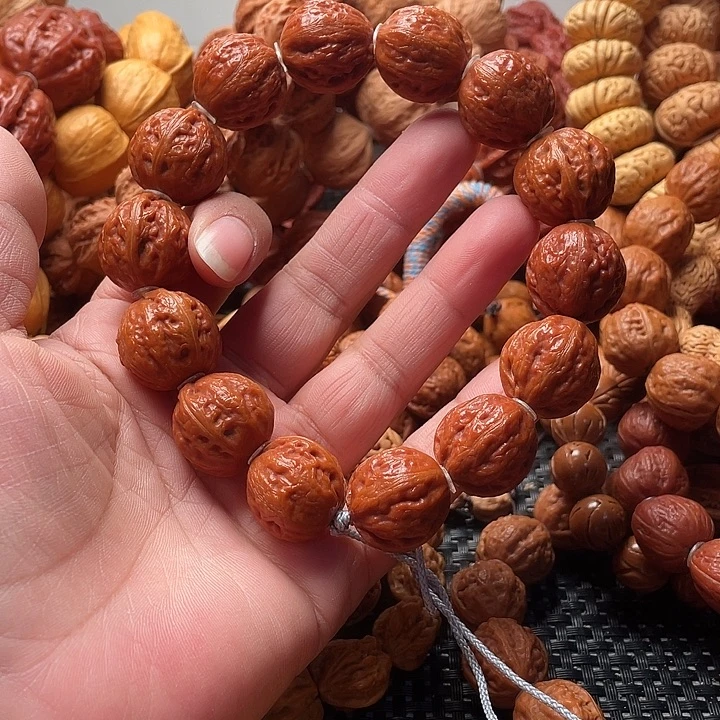 曹***妹文玩核桃手串粗筋元宝