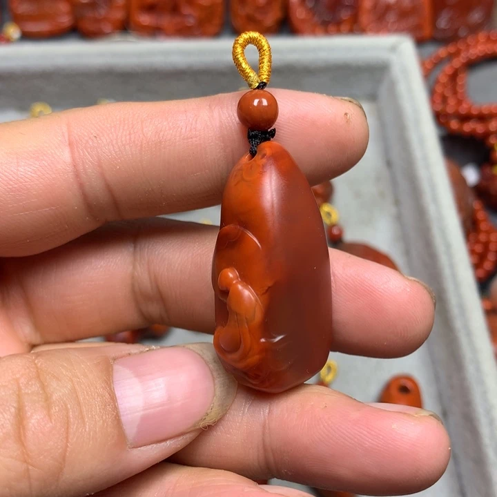 南红玛瑙吊坠(不含链)未镶嵌
