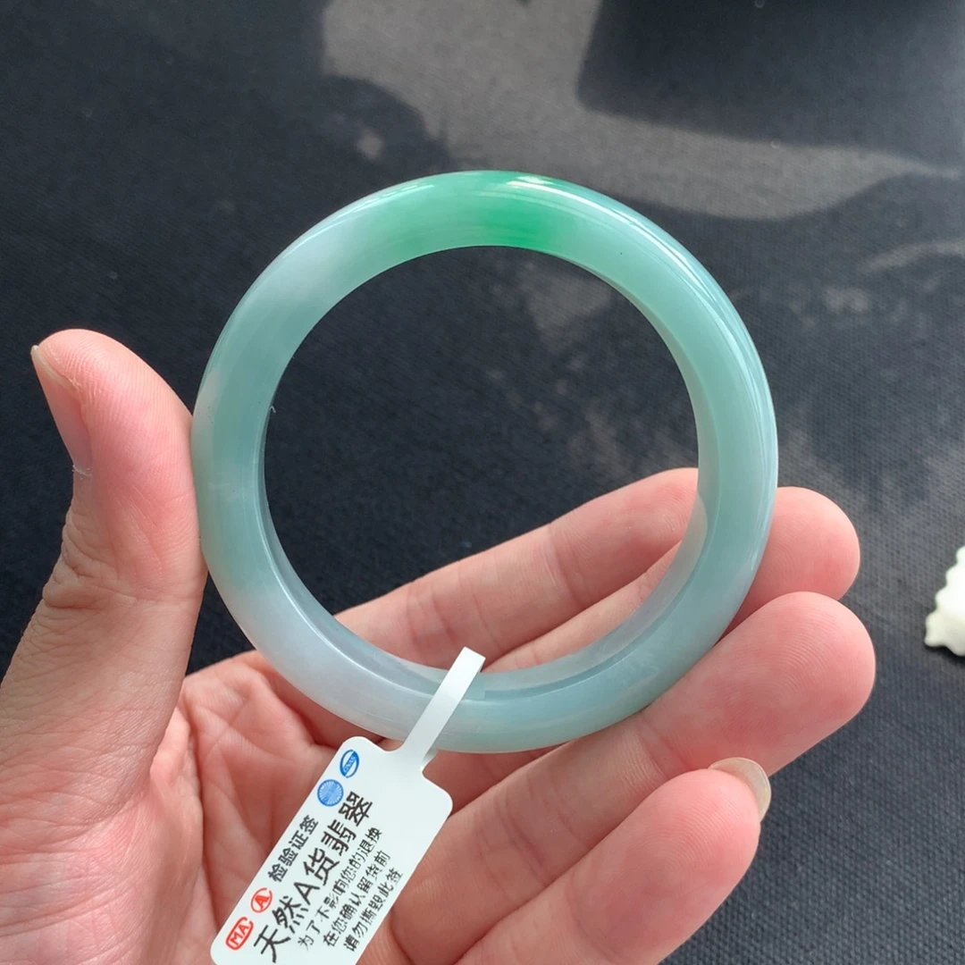 翡翠未镶嵌手镯圈口5455