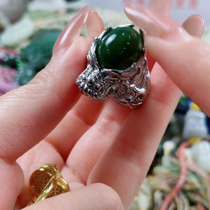 未镶嵌和田玉挂件