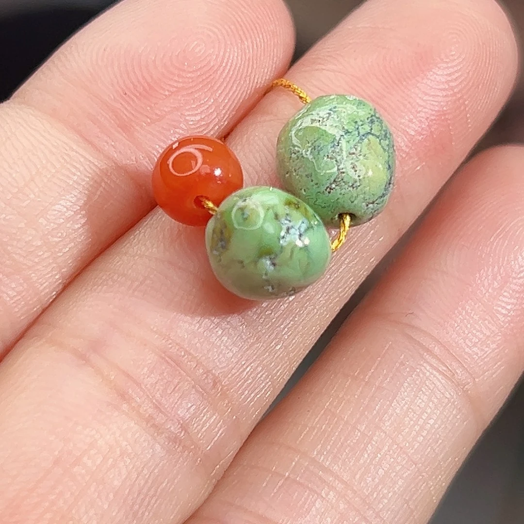 南红玛瑙未镶嵌珠宝奇石