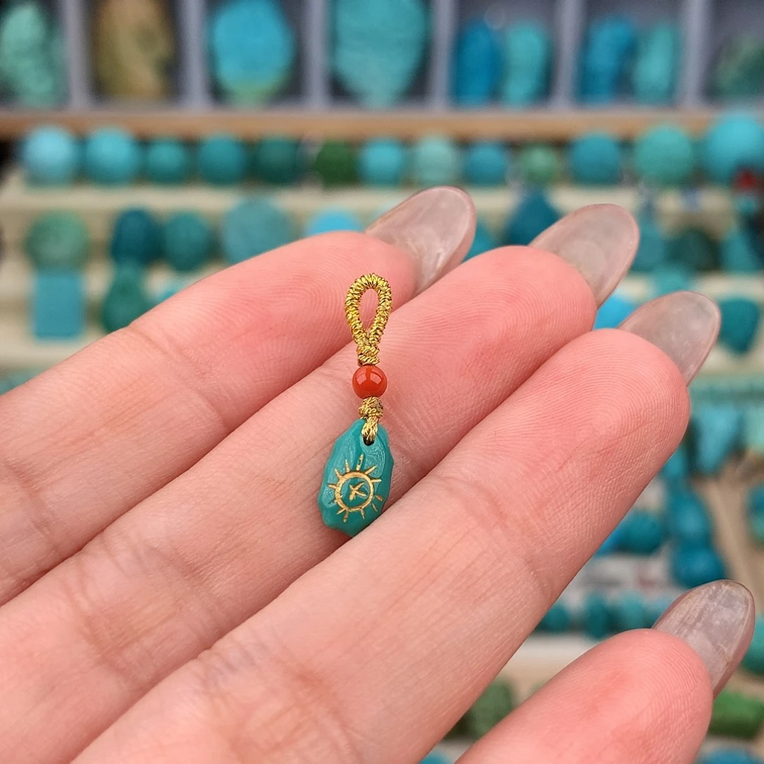 B***n未镶嵌绿松石珠宝奇石