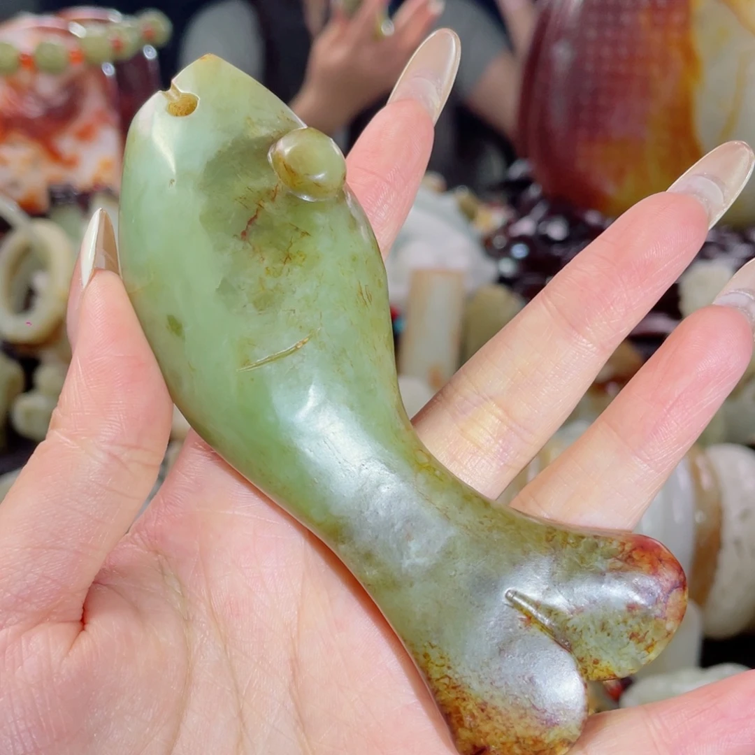 和田玉未镶嵌把件12