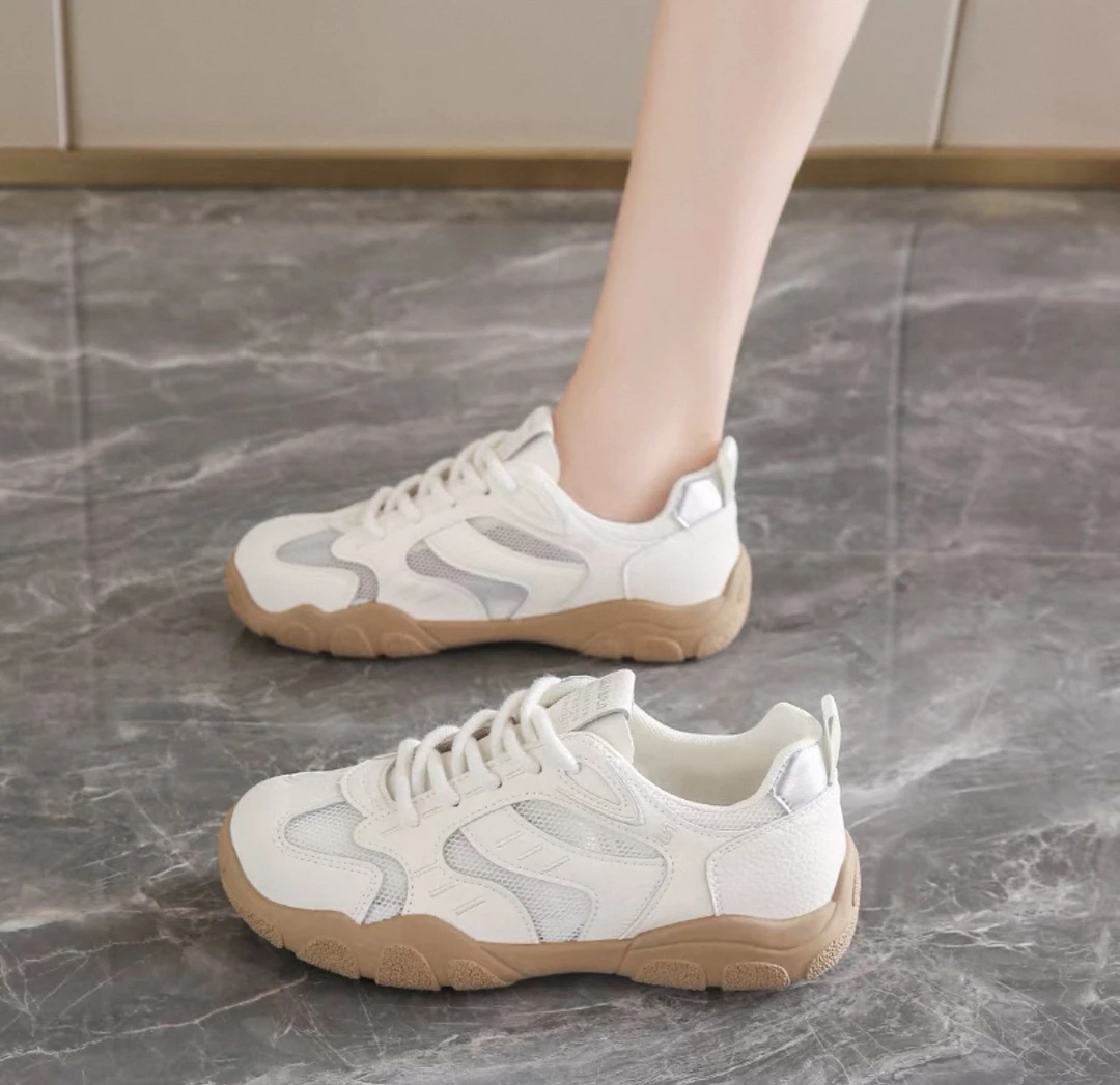 嘉嘉推荐#06【漏网鞋】踩实感德训鞋女夏季薄款