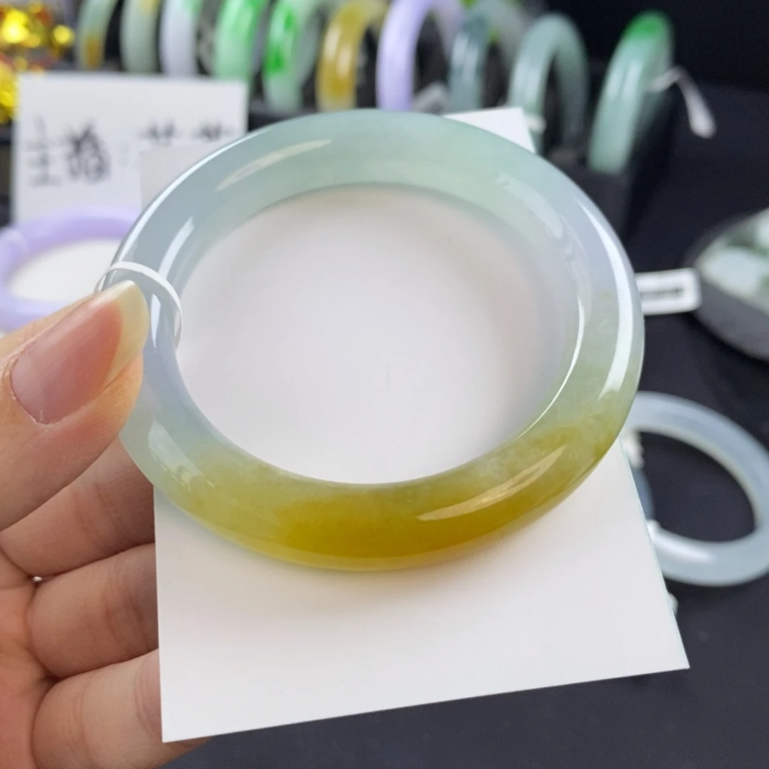翡翠未镶嵌手镯冰蓝底黄翡51.6