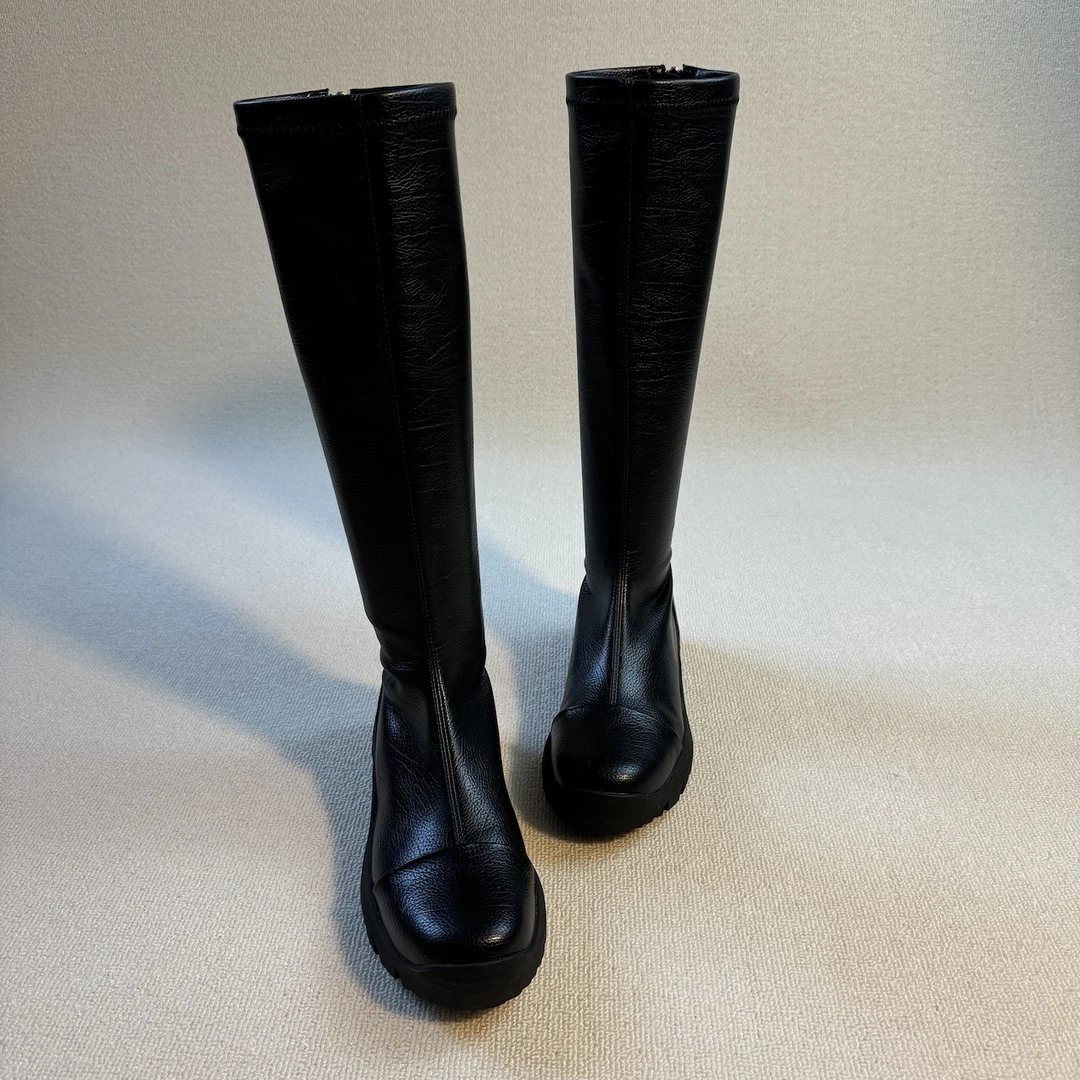 六也「超显瘦」增高厚底极简小众高级感弹力瘦瘦靴百搭长短靴L908