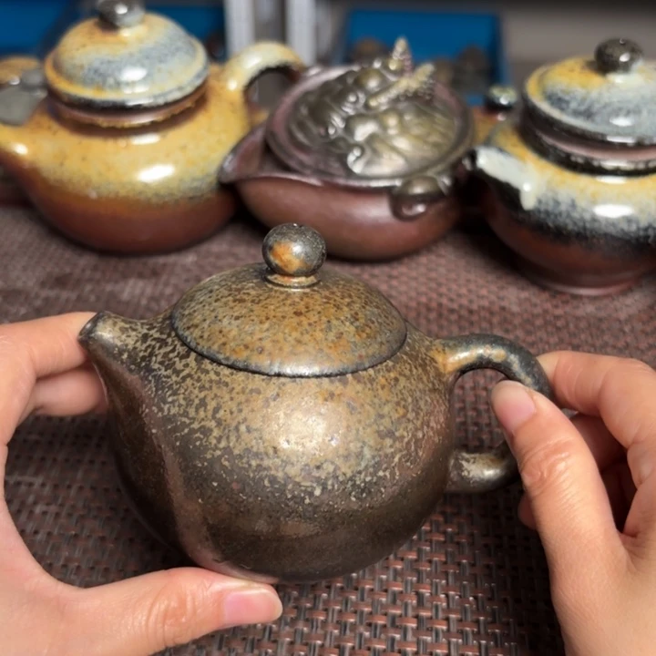 茶杯紫砂金光施西230