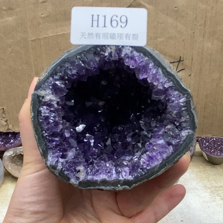 紫晶大型摆件（非配饰）未镶嵌