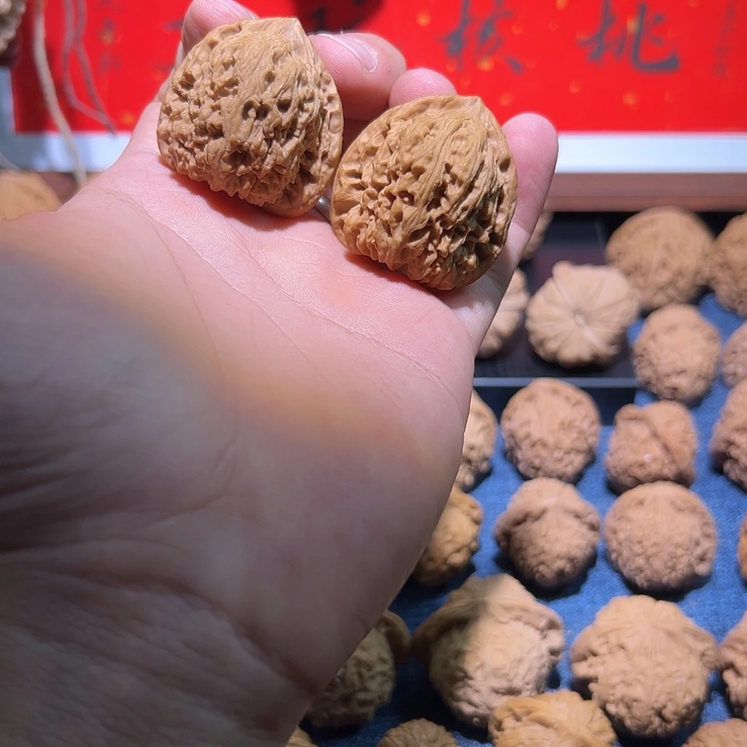 文玩核桃吊坠37涿鹿三角疆，凹底