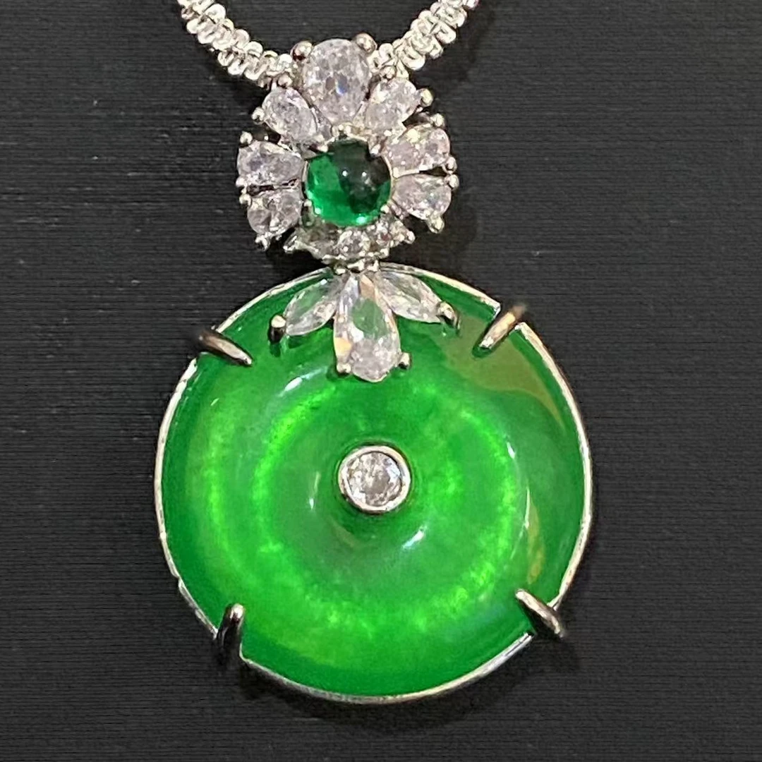 精选k572-典藏轻奢-重工豪华吊坠