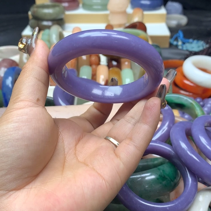 未镶嵌手镯石英质玉阿**空