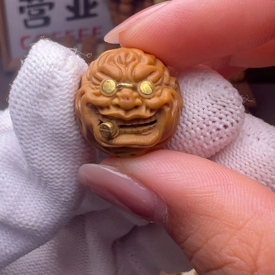 猴头核桃把件镶嵌款烟鬼全品有正常封口线