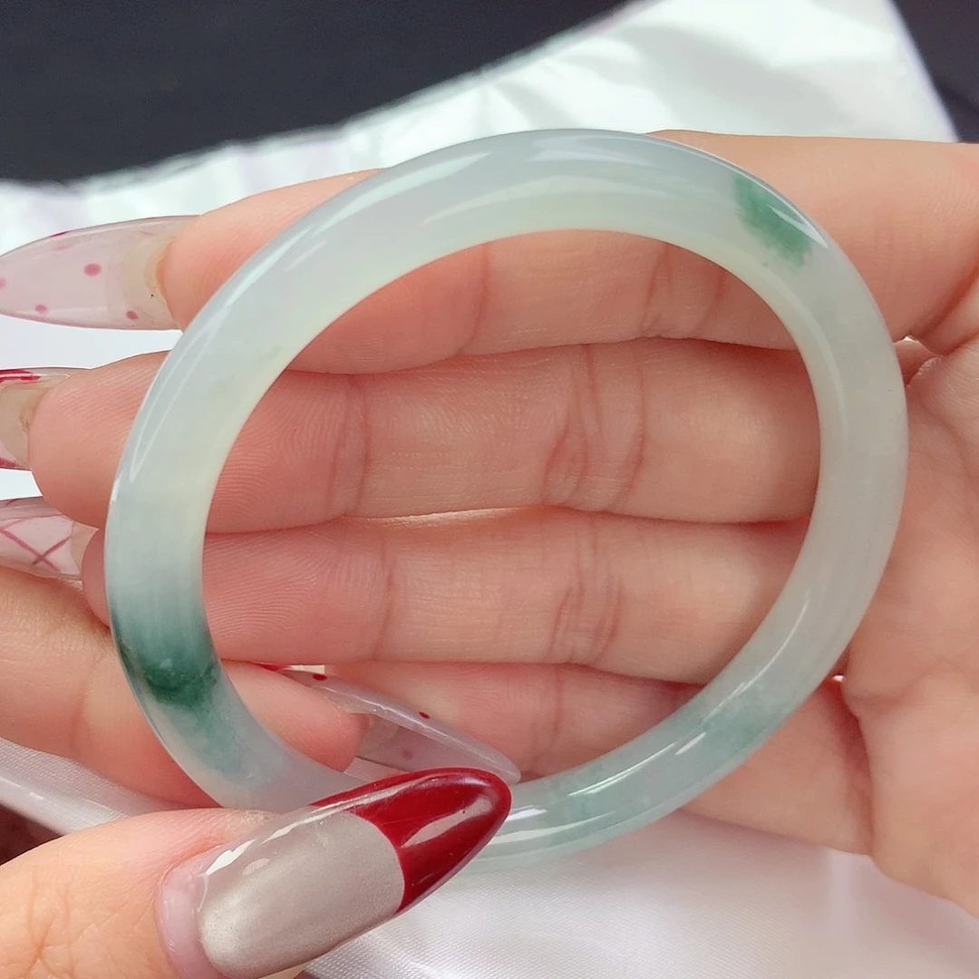 【闪购商品】翡翠手镯未镶嵌a 121502