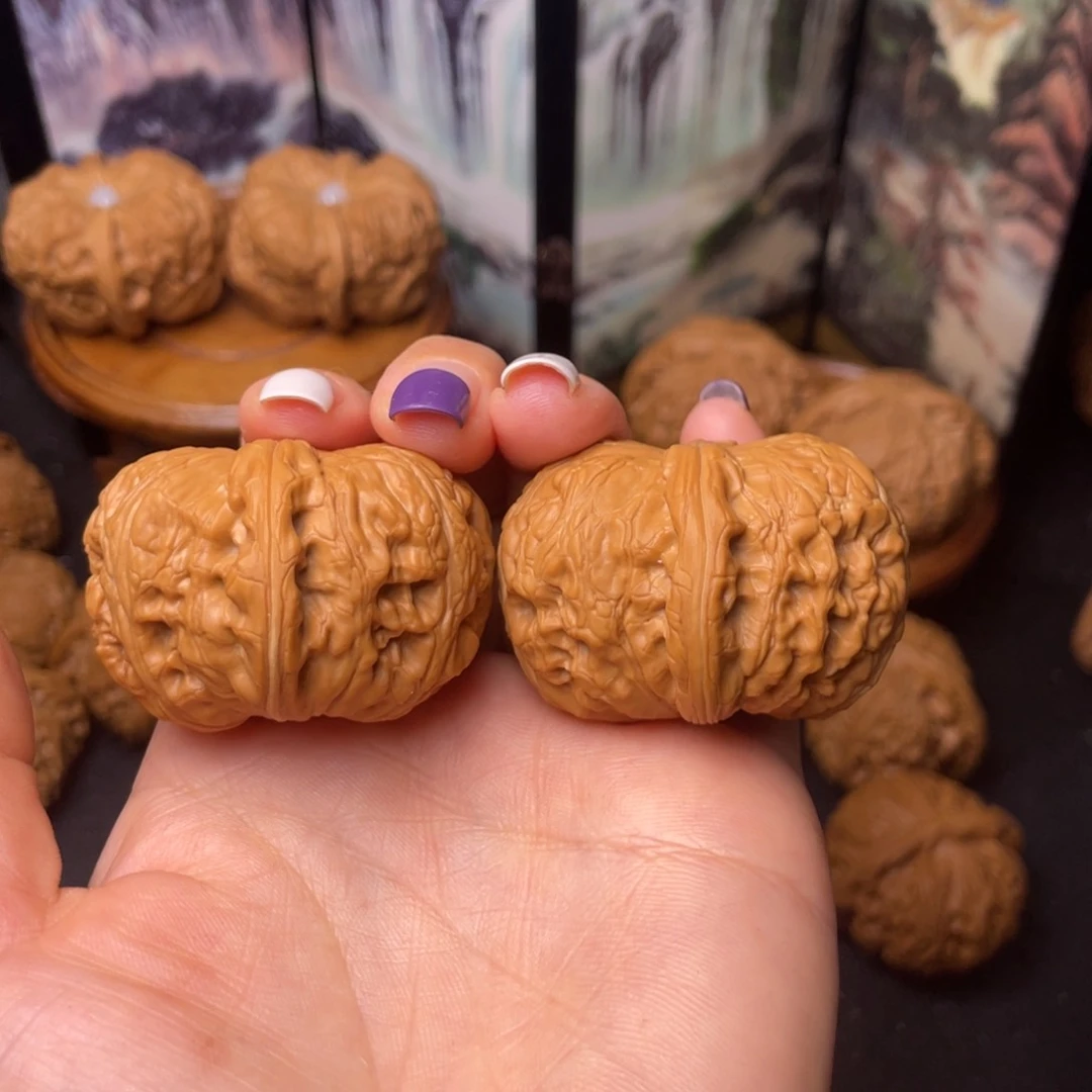 文玩核桃把件45元宝