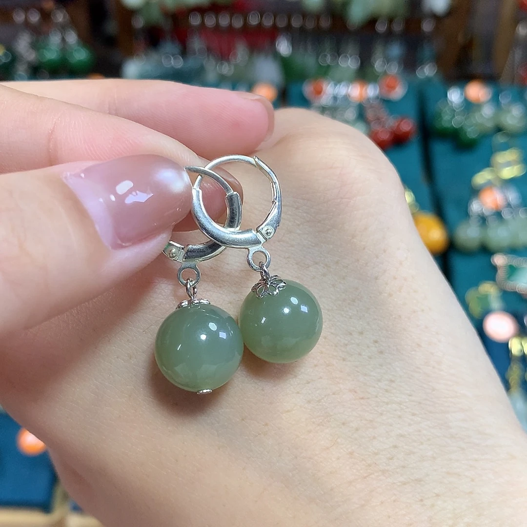 和田玉银S925镶嵌耳饰卡12左右