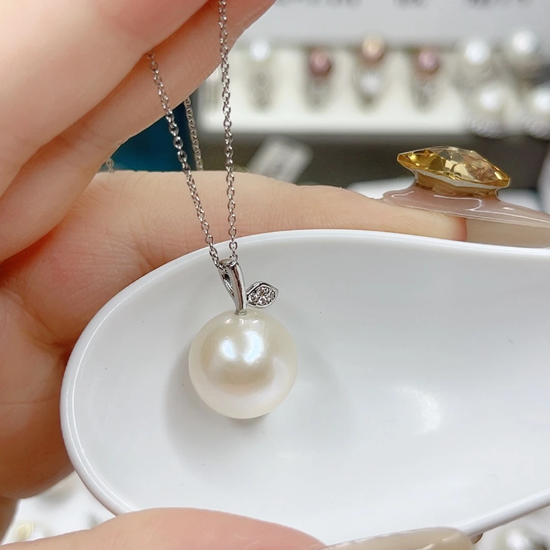 淡水珍珠合金吊坠(赠链)
