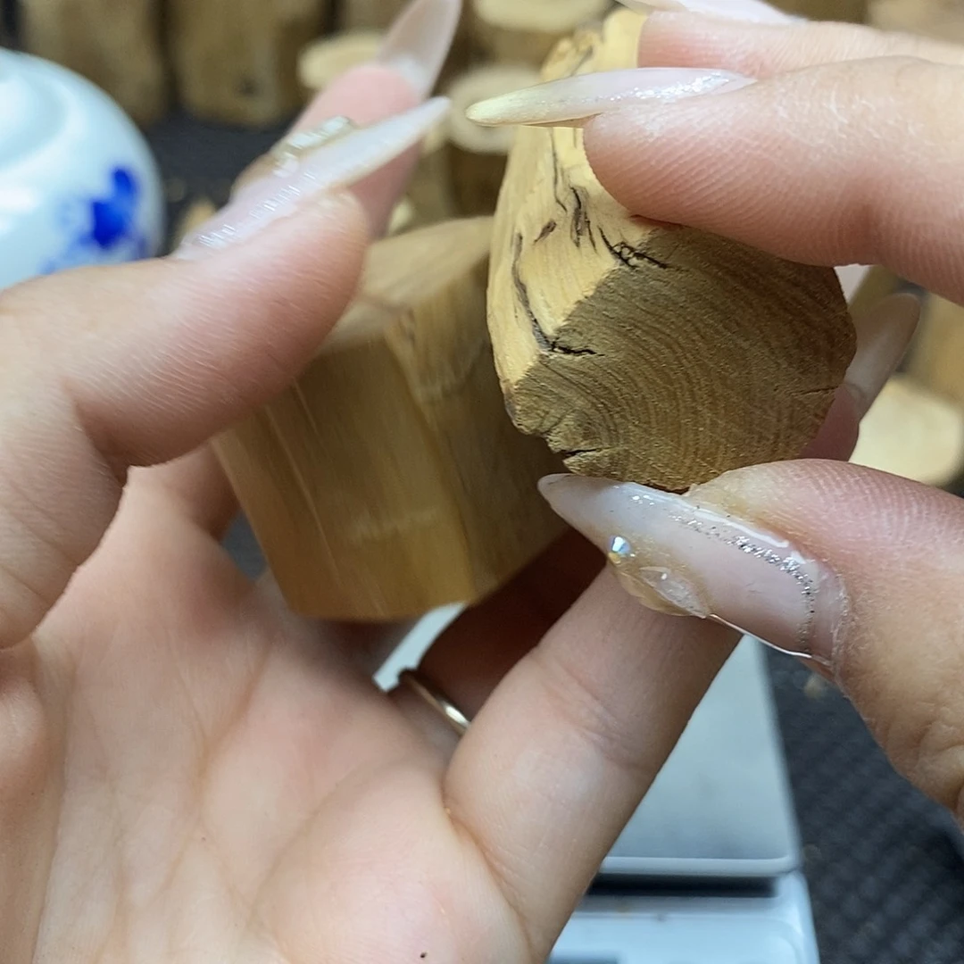 木九*老山檀香木料木料