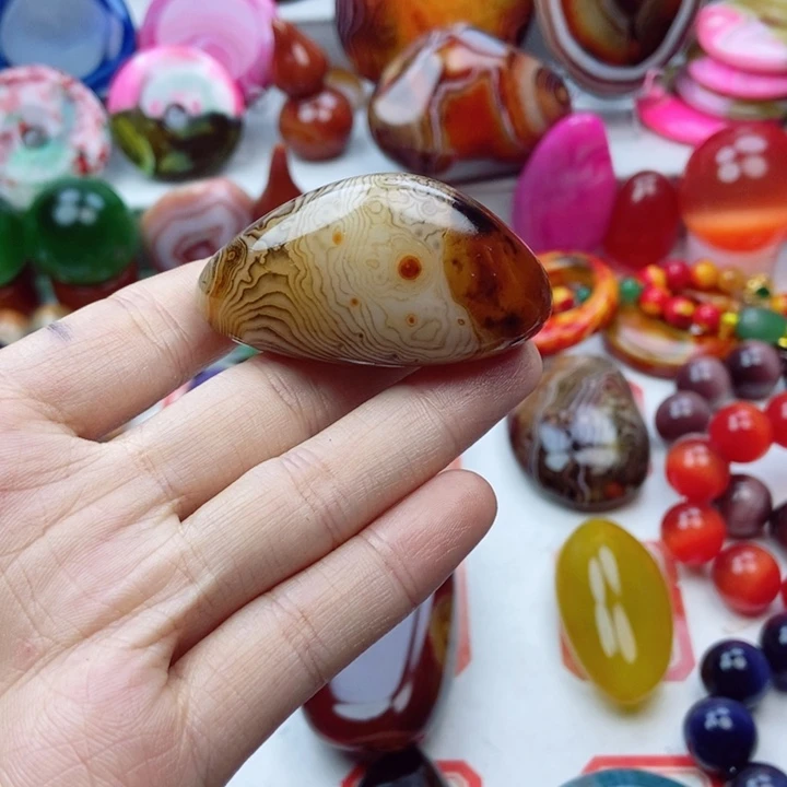 玛瑙/玉髓珠宝奇石未镶嵌黄*忠