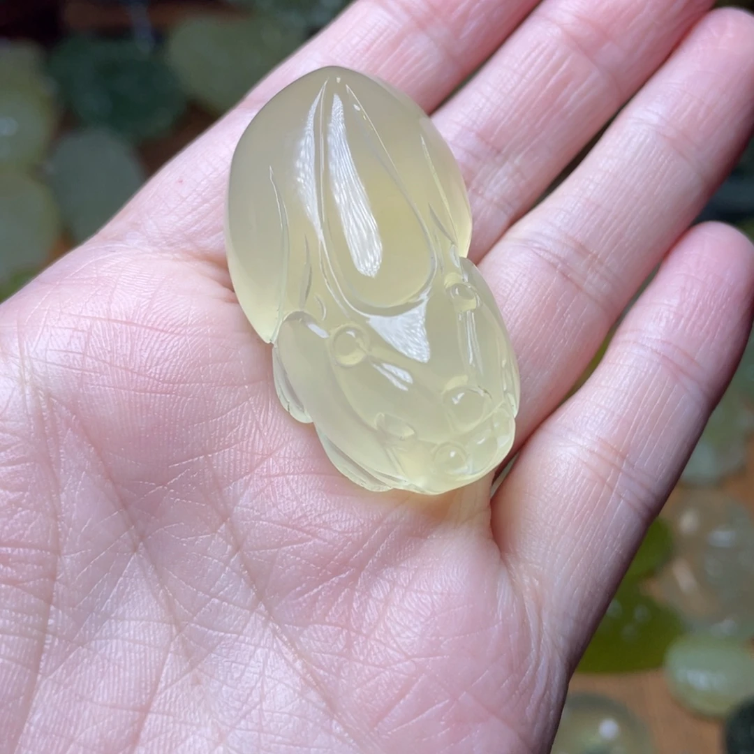 蛇纹石玉未镶嵌手把件