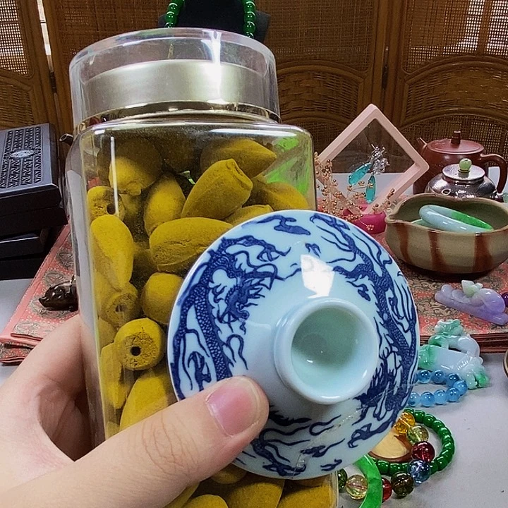 瓷片不会哈哈哈哈哈哈哈哈哈哈好吧