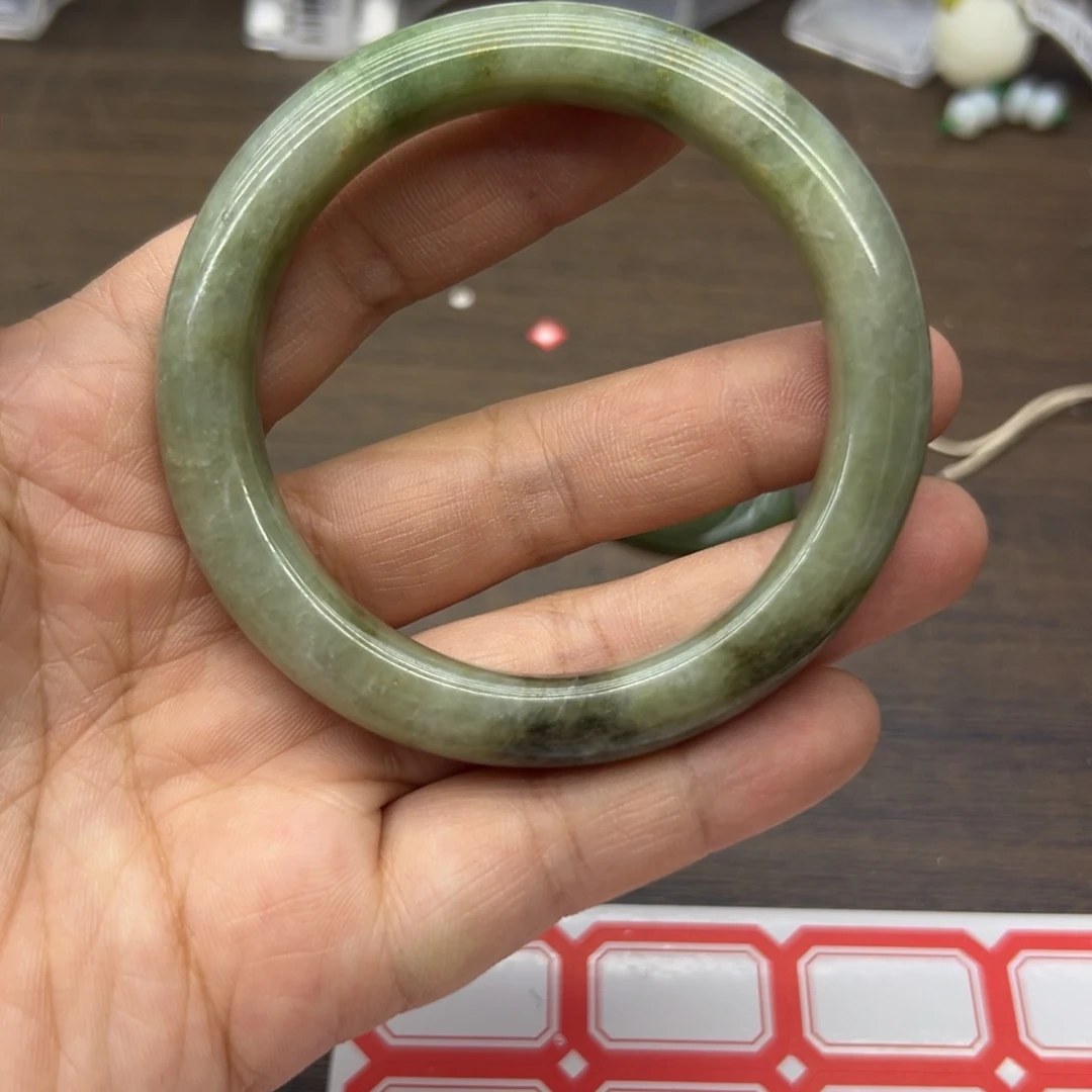 和田玉未镶嵌手镯56.4圈围71