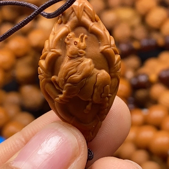 猴头核桃吊坠猴头虫科动物