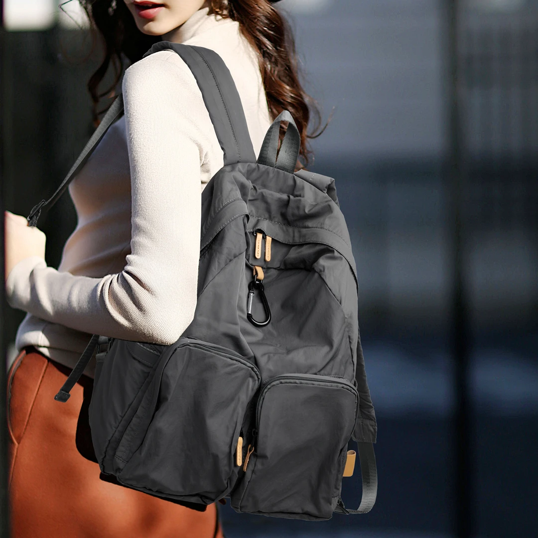 CCAMO双肩背包女款爆款2025新款休闲旅游包尼龙布轻便双肩包书包