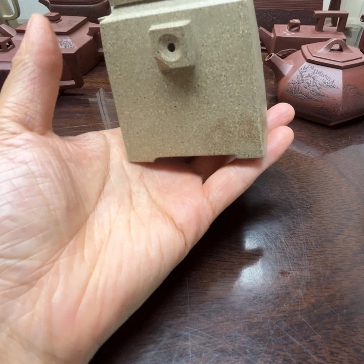 茶壶紫砂芝麻段泥全手工微瑕150c c