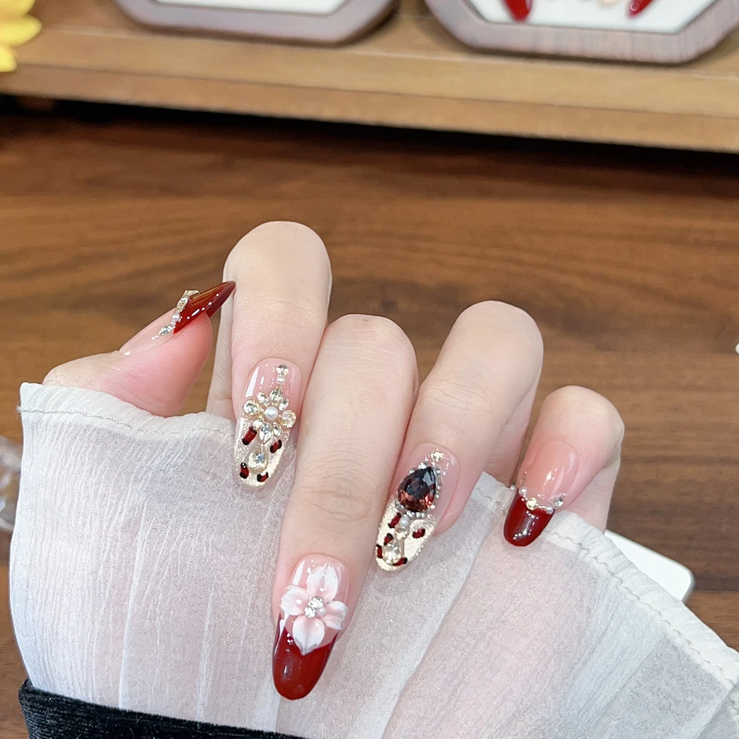 【红酒杯】新款贵气显白纯手工法式带钻雕花轻奢高级感穿戴甲