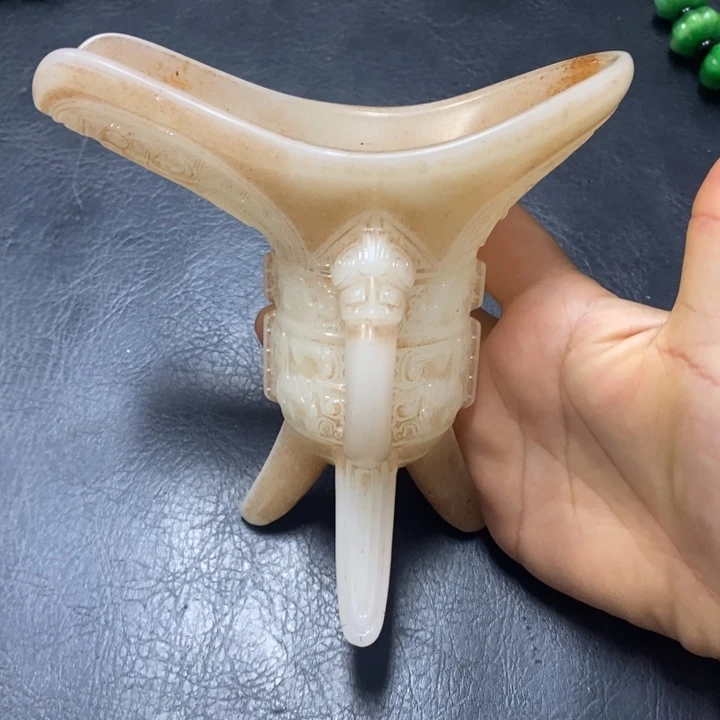 白玉菩提吊坠摆件