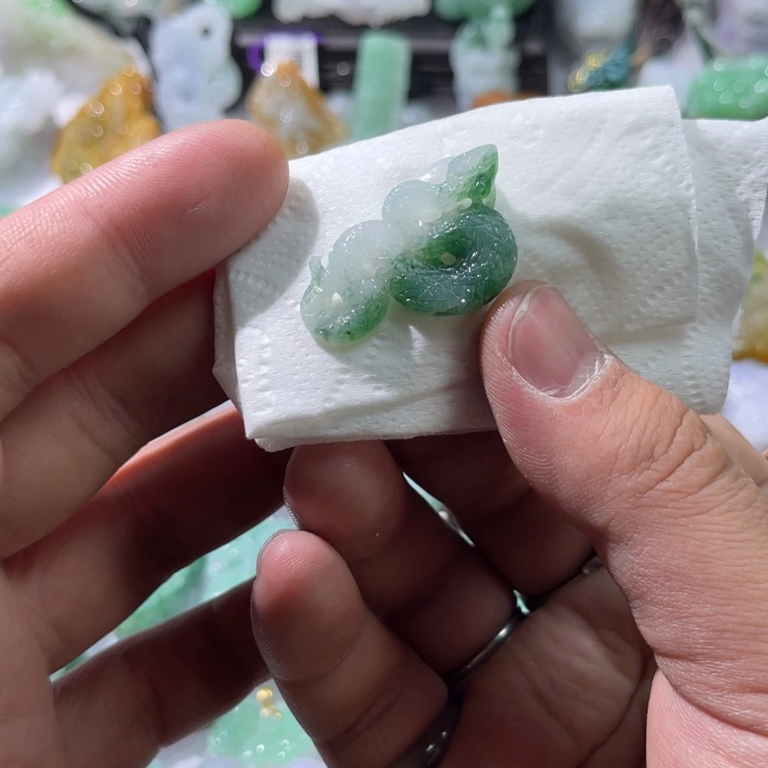 定制翡翠未镶嵌天然