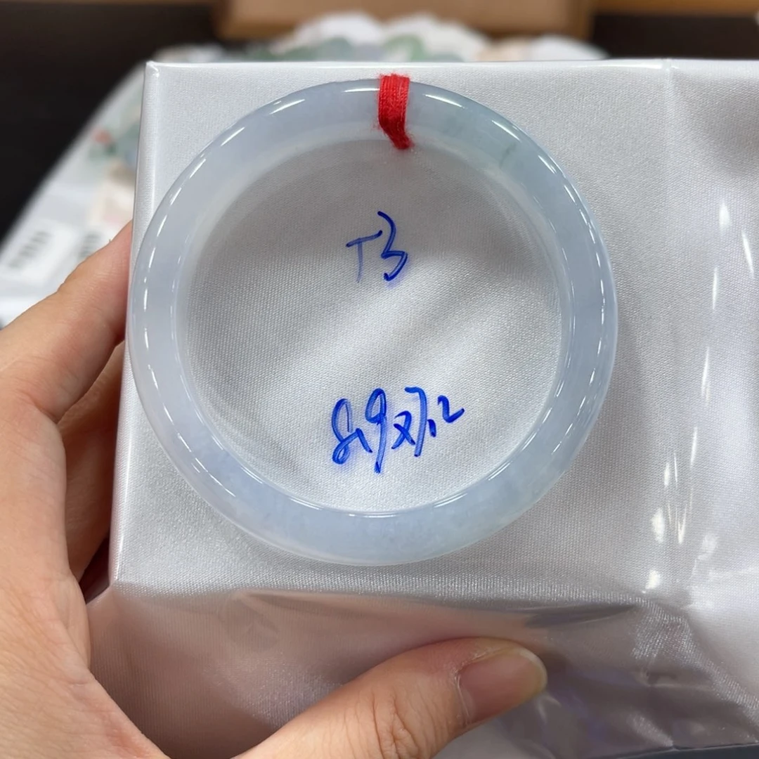 未镶嵌手镯翡翠翡翠