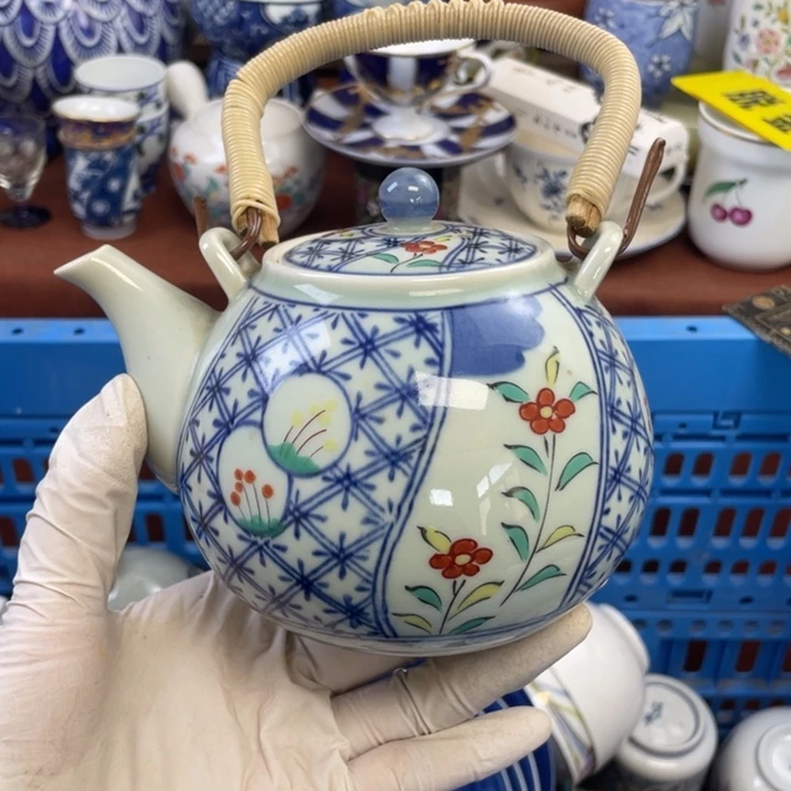 他家瓷器真美…开播了