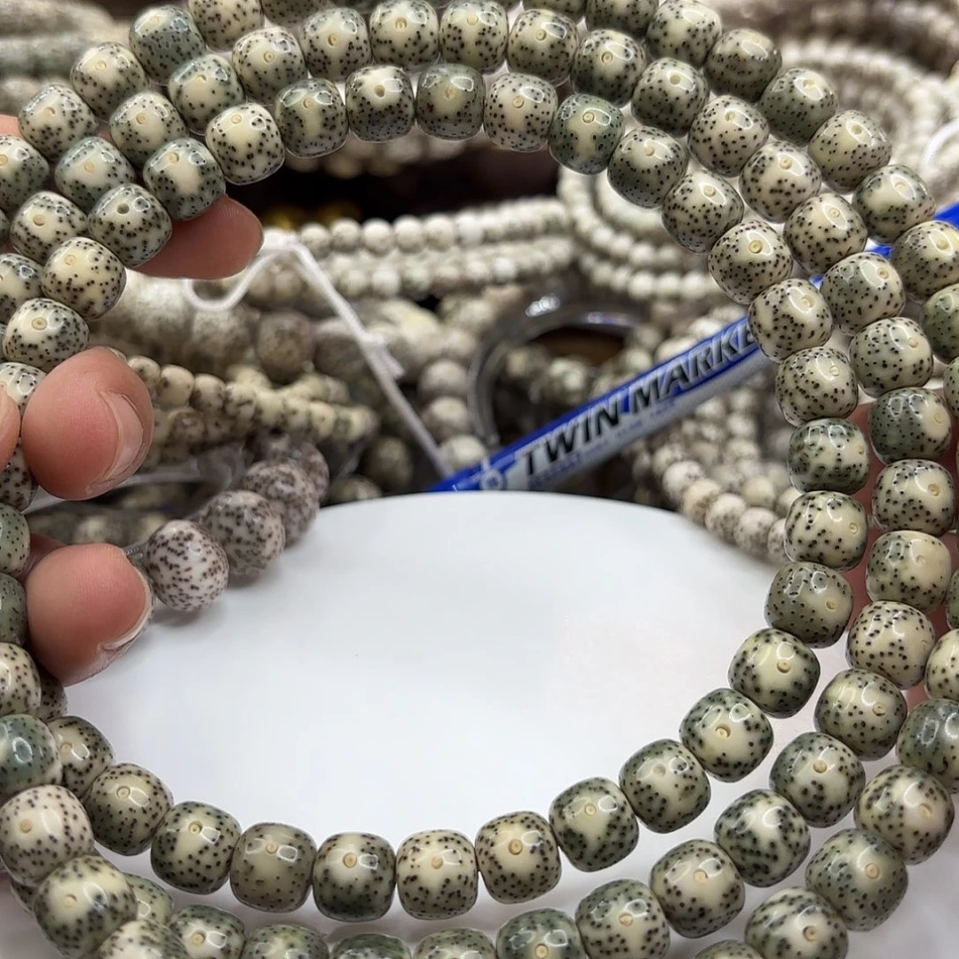 吊坠星月菩提10绿冰大眼睛