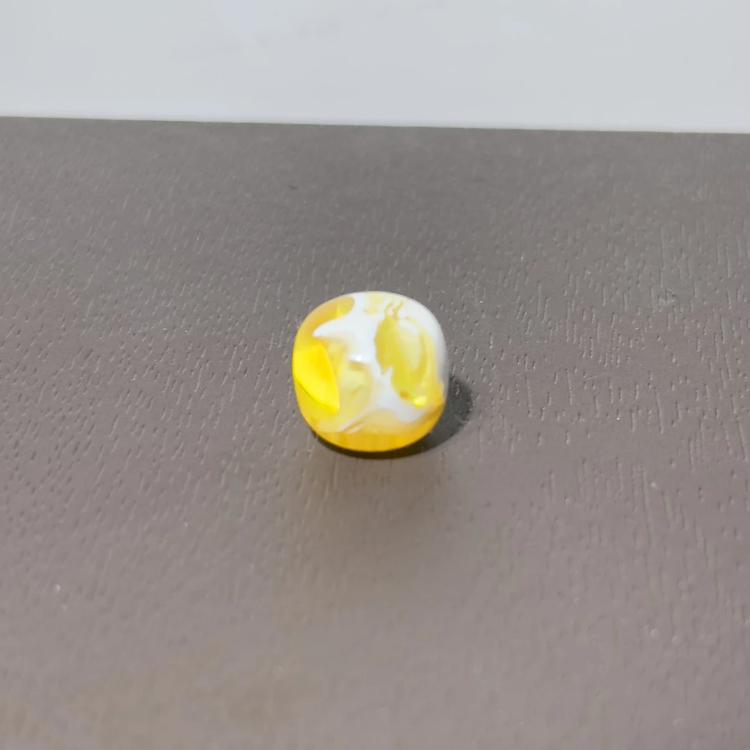 天然琥珀蜜蜡 金漆白 溶洞 妖花 老型珠 尺寸11.5mm