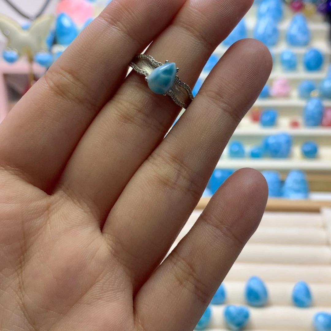 针钠钙石（海纹石）未镶嵌珠宝半成品