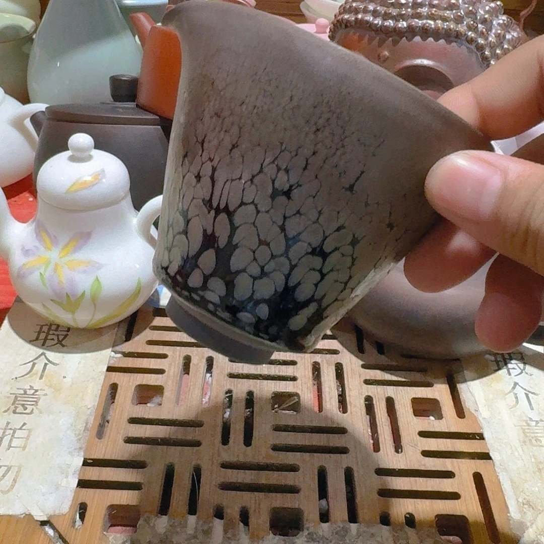 莫***夏瑕疵茶具，介意勿拍