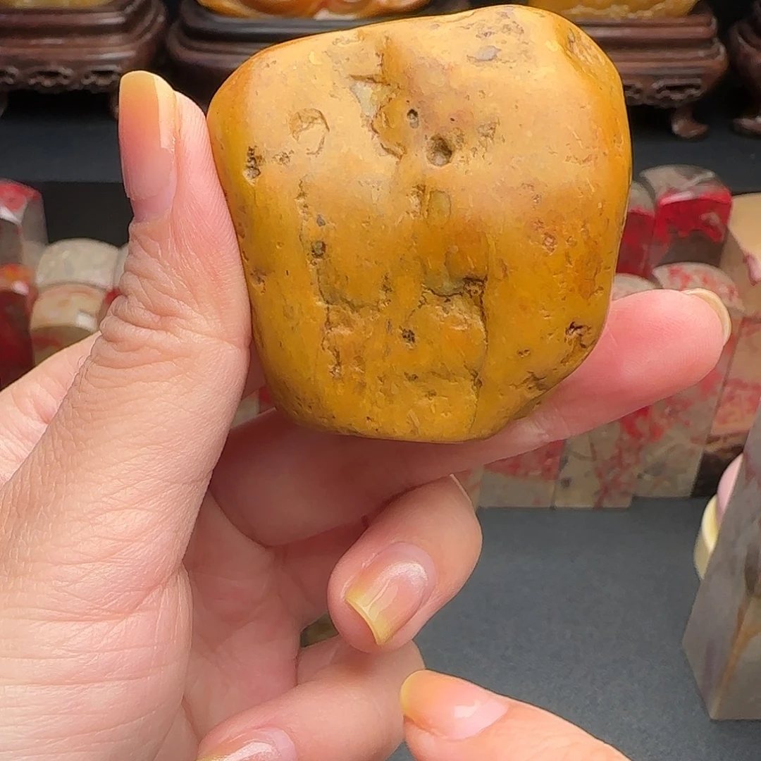 昌化石昌化鸡血石