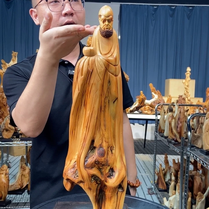 柏木（崖柏）随型摆件