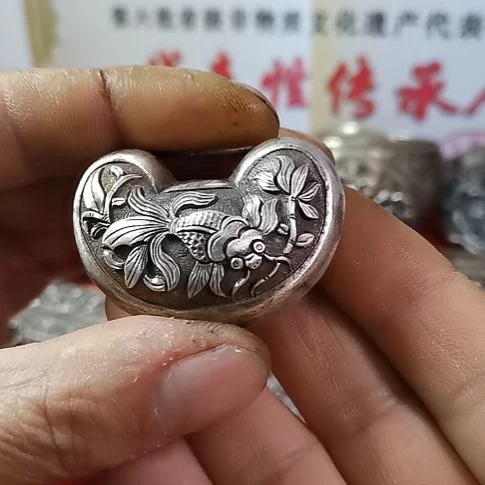 足银玻璃非遗纯手工复古錾刻富贵满堂腰子锁