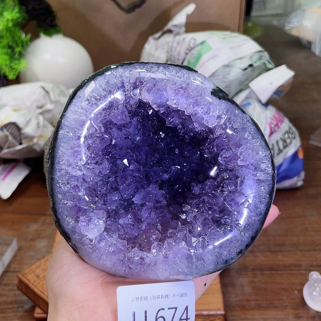 未镶嵌水晶大型摆件（非配饰）