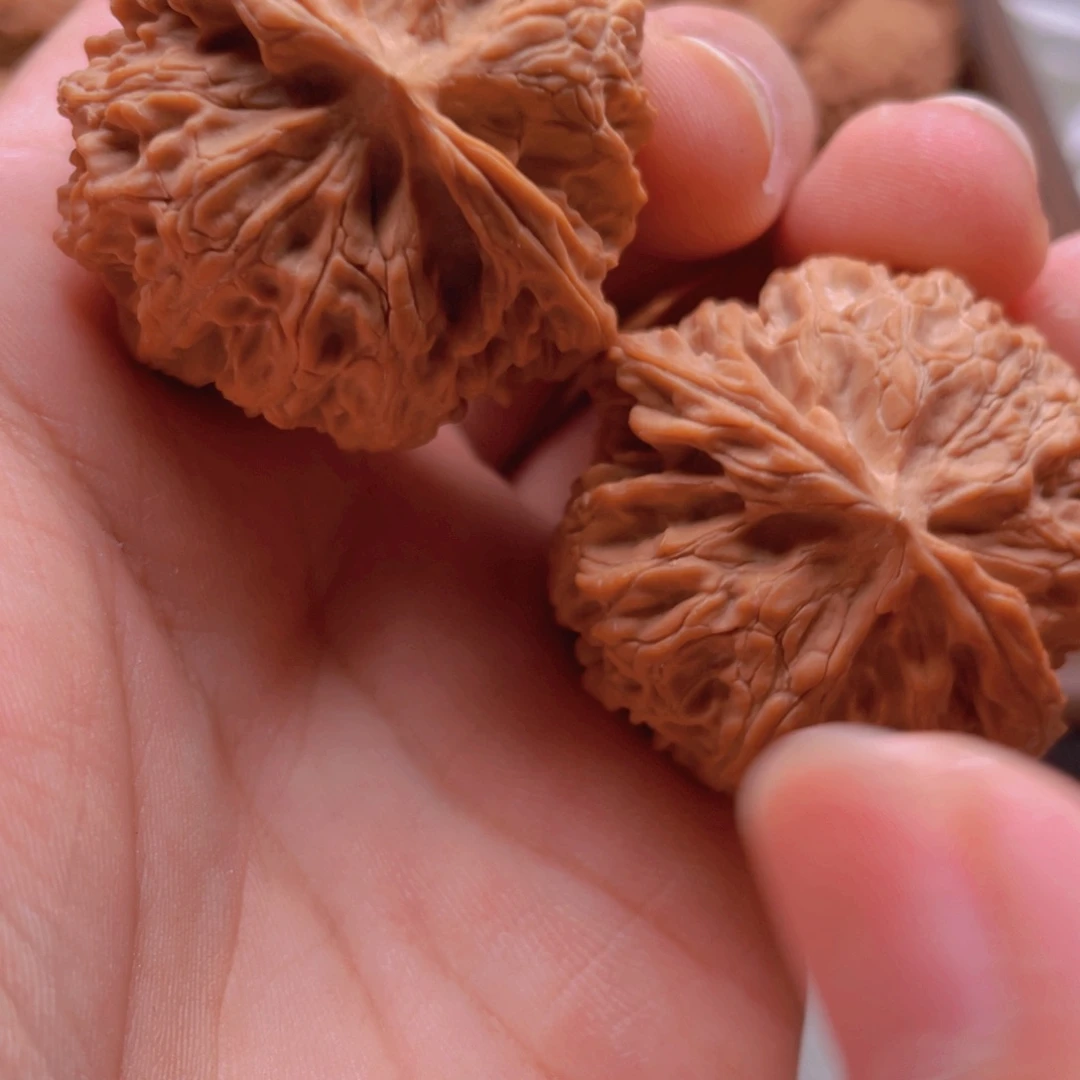 文玩核桃吊坠42苹果