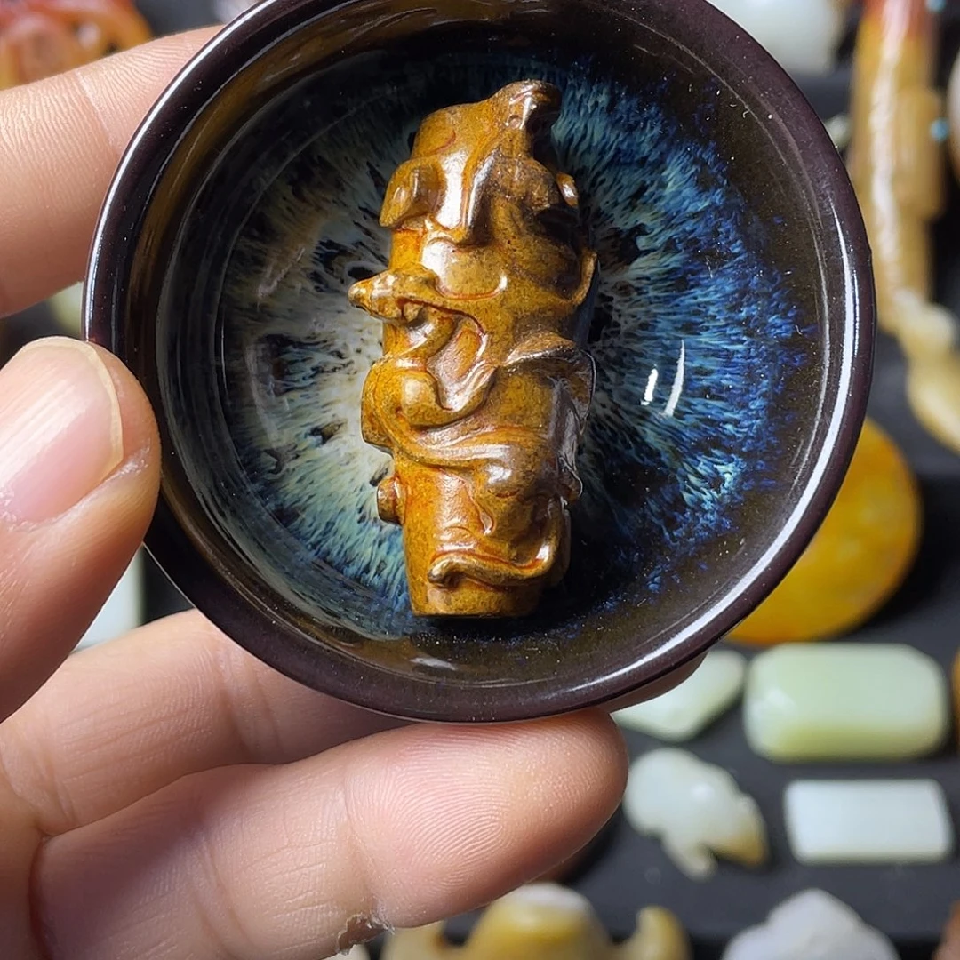 摆件精美挂件一个精美