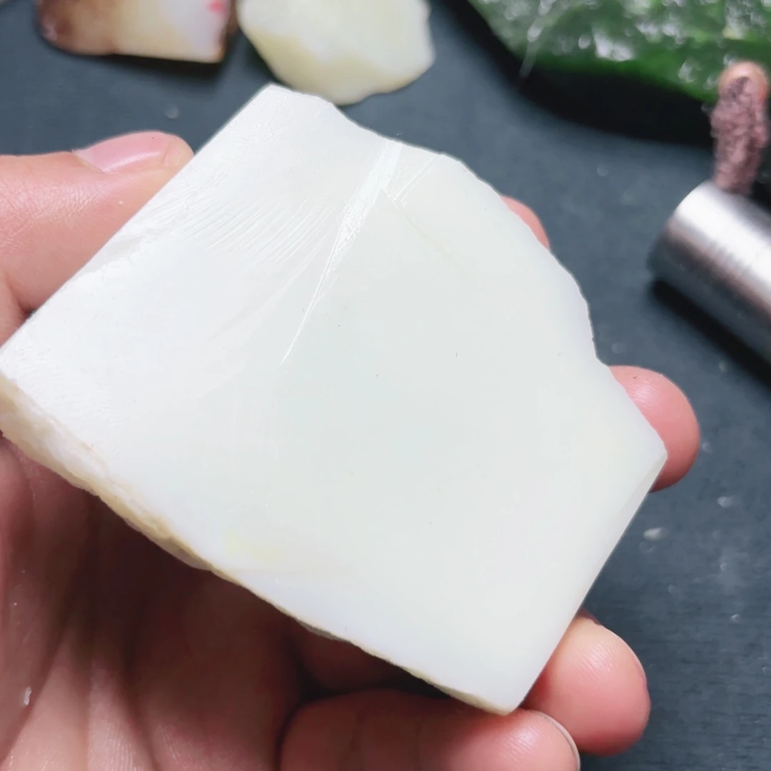 和田玉未镶嵌珠宝奇石