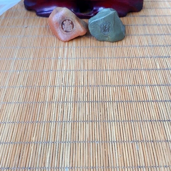 宸***熙原石雕刻工艺品手把摆件