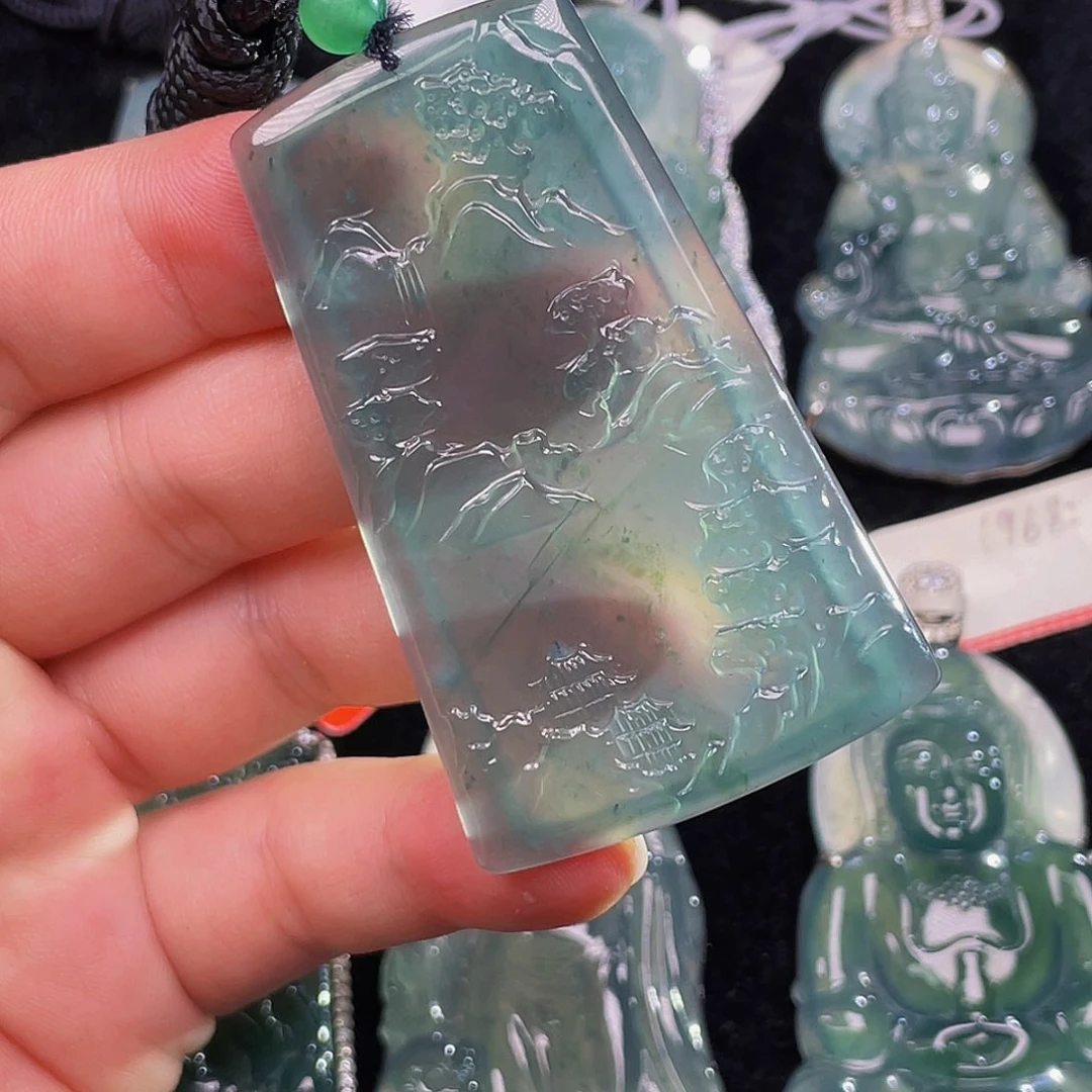 翡翠颈饰未镶嵌5，