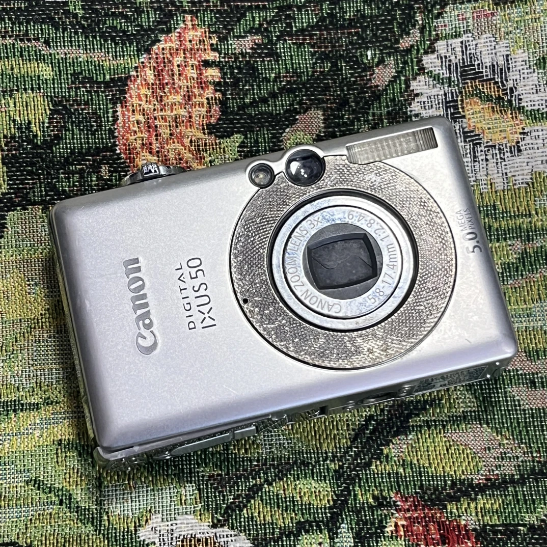 9新 Canon/佳能 ixus50 银色  可录视频 No退No换