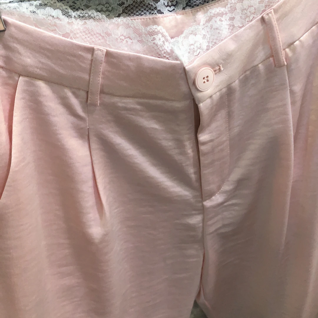 俏丽粉拼蕾丝醋酸直筒裤